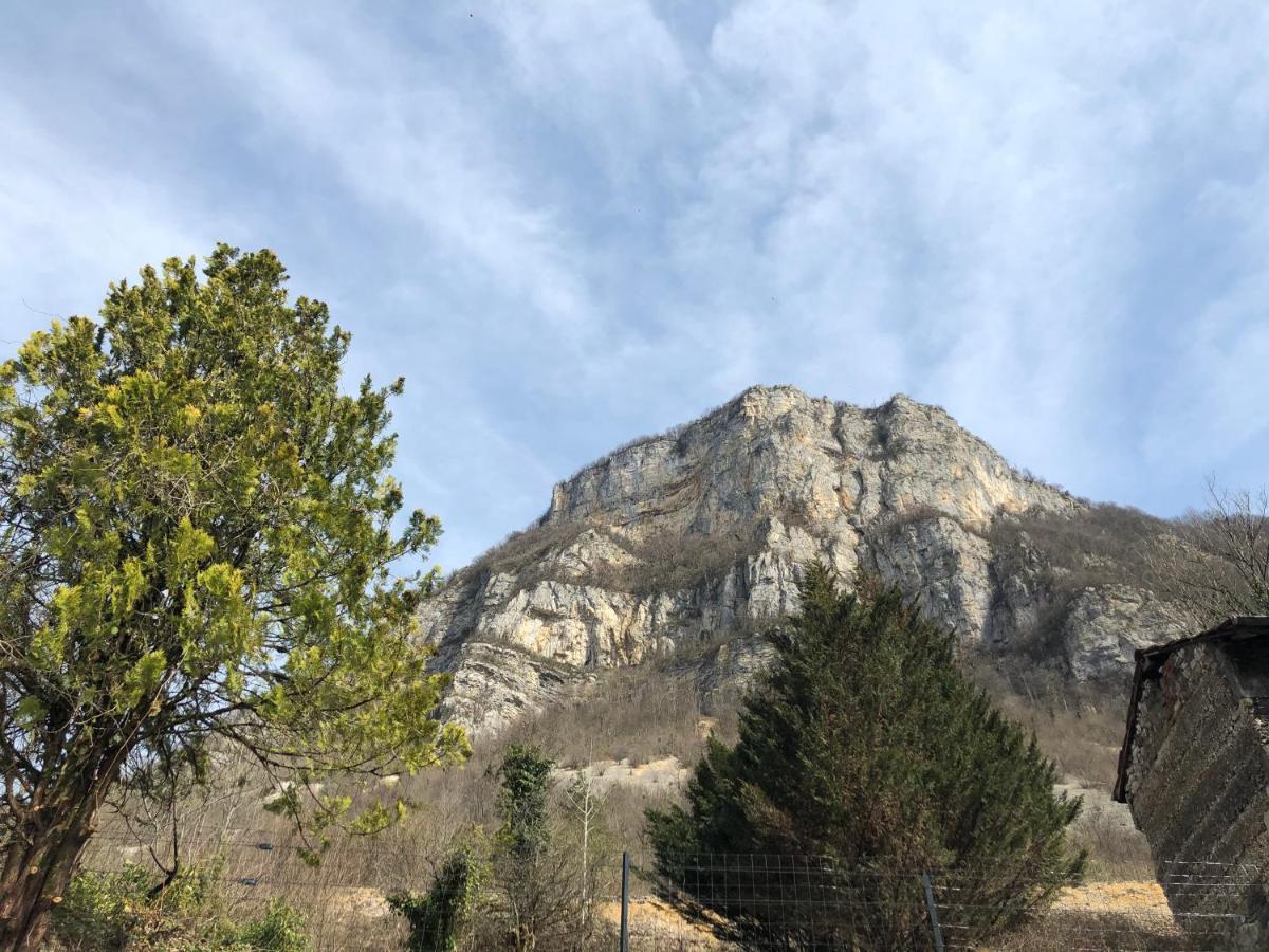 Appartement Beau Meublé Refait A Neuf Avec Vue Superbe